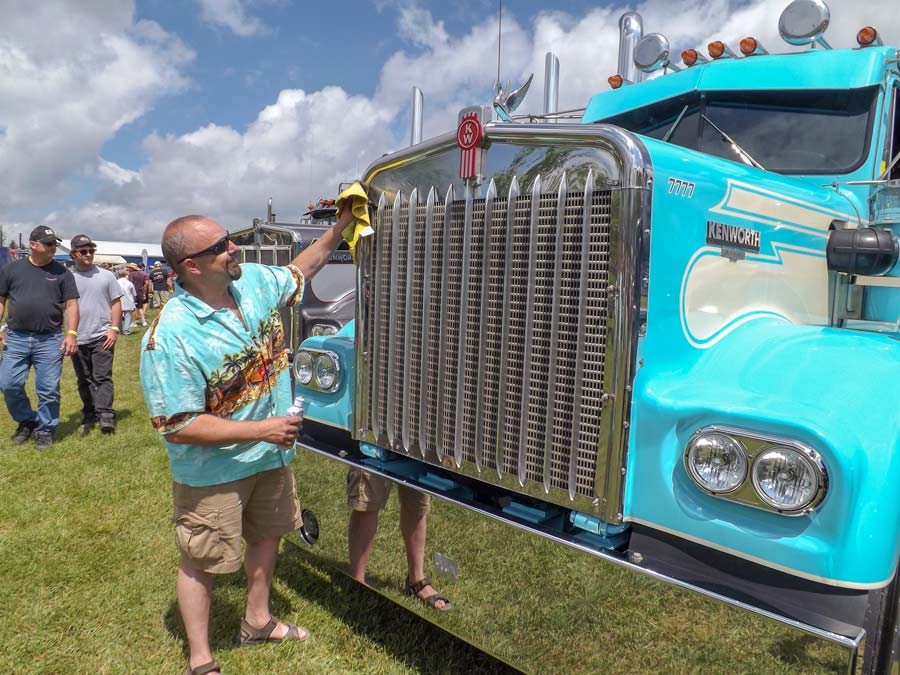 Great Lakes Truck Club Show rolled into Clifford post image