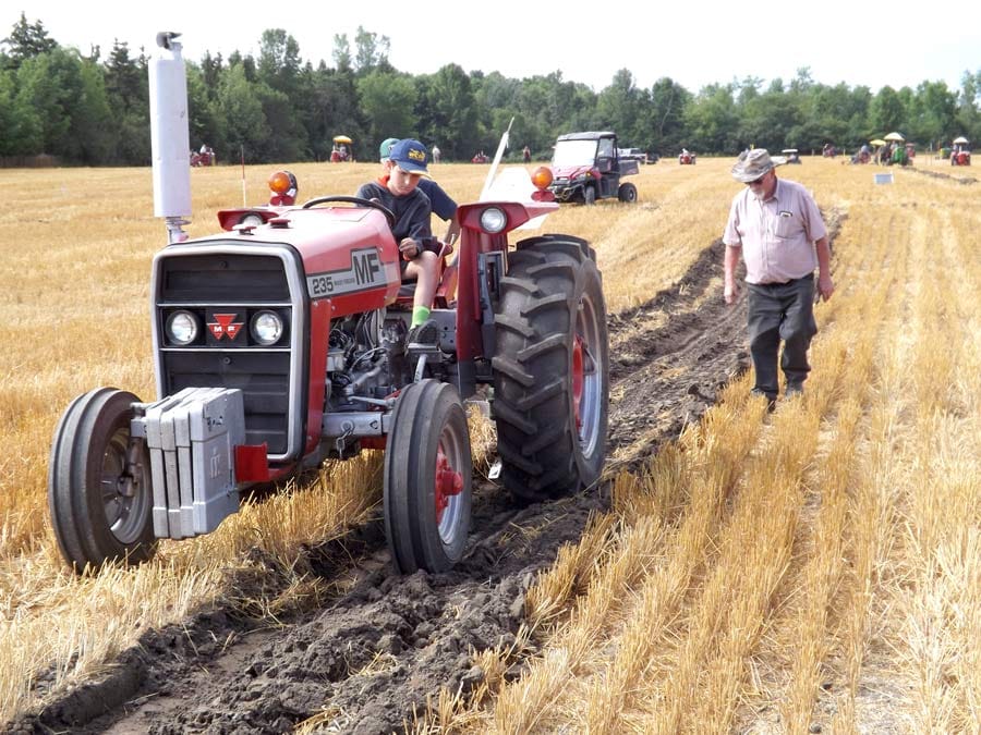Perfect day for plowing at county match post image