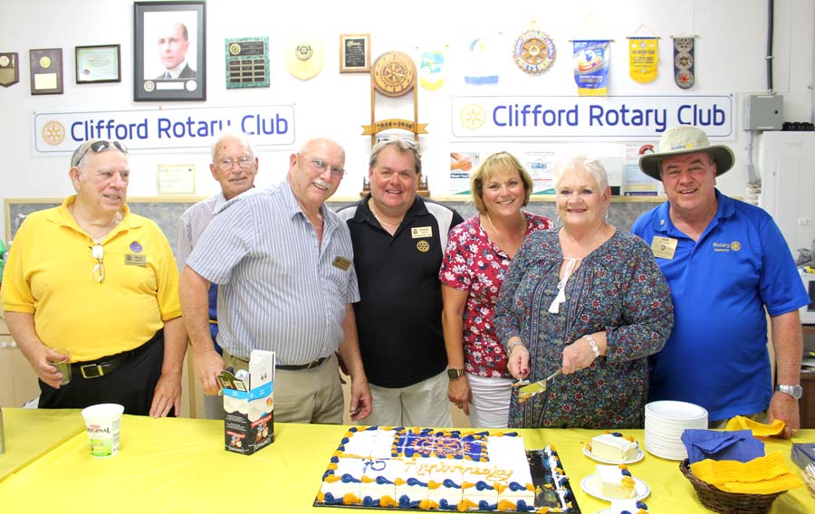 Community gathers in local park to celebrate Rotary Club 75th post image