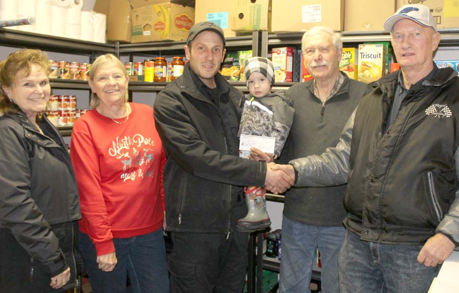 Clifford Firefighter Association makes donation to Clifford Food Bank post image