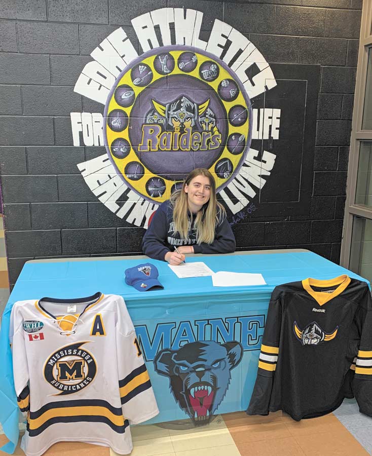 Student scores four-year hockey scholarship post image