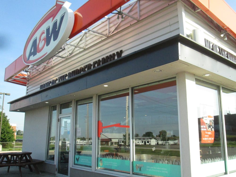 Police investigating after bullet crashed through Mount Forest restaurant post image