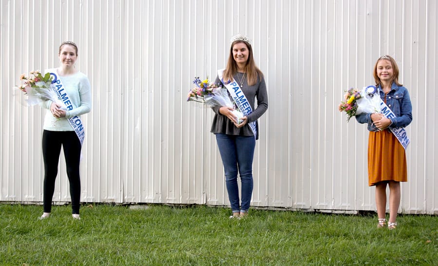 2019 ambassadors to continue representing Palmerston Agricultural Society until August 2021 post image