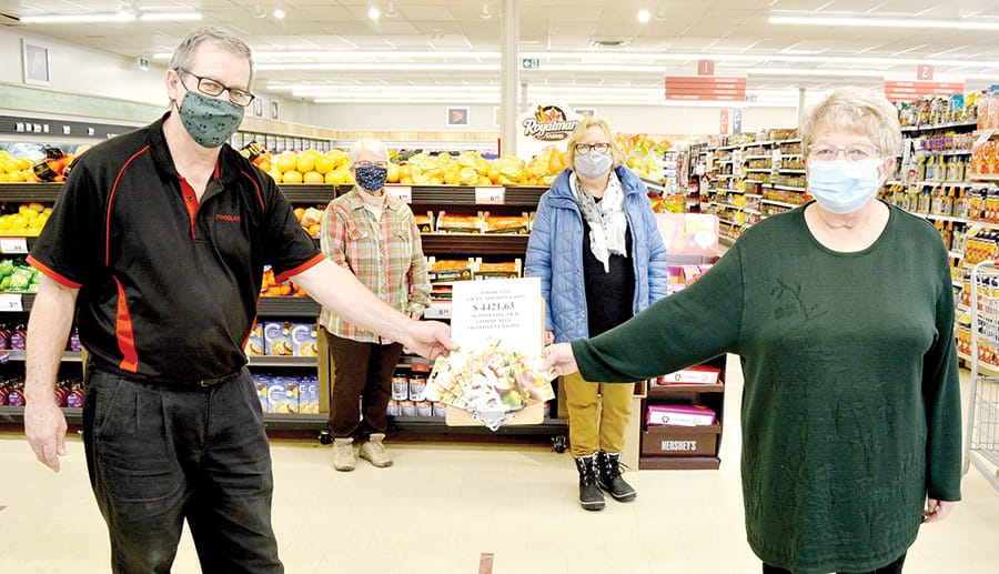 Palmerston Foodland's holiday drive supports Palmerston Food Bank post image