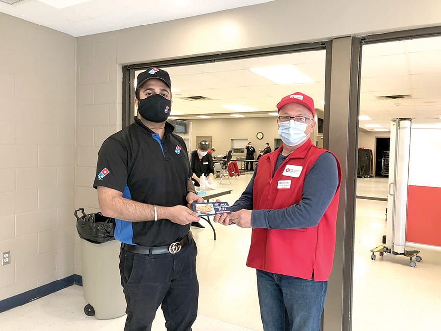 Dominos provides pizza treat for blood donors post image