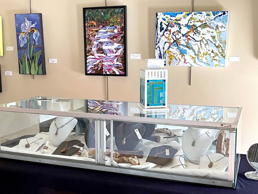 Art show in Minto post image