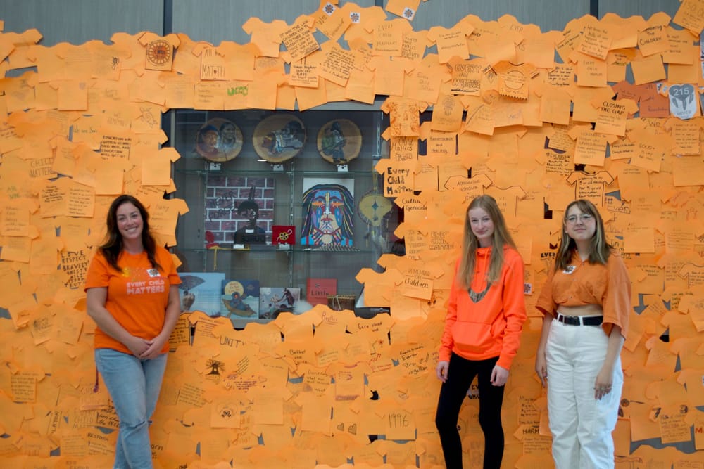 Erin District High School participates in Orange Shirt Day post image