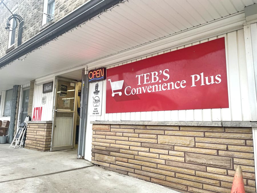 Mapleton businesses challenged to donate to Ukraine post image