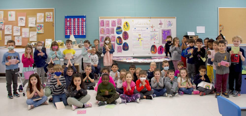 Students at Sacred Heart Catholic School participate in Easter cards initiative post image