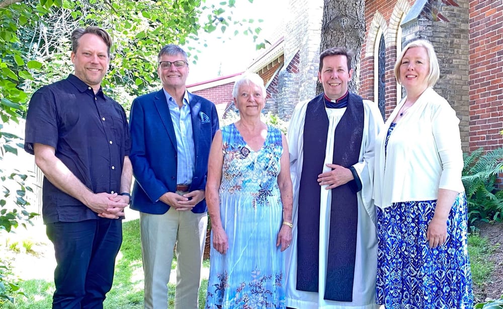 Rapp recognized with community service award post image