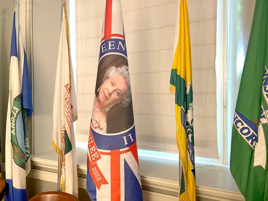 Queen’s Platinum Jubilee recognized  at Wellington County council meeting post image