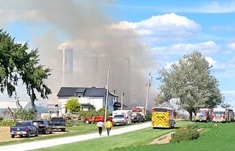 Cattle, horses lost in Mapleton barn fire post image