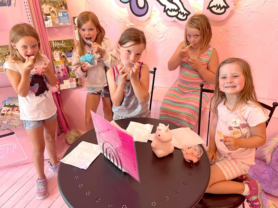 Harriston Rising’s Sundaes on Sunday event drew a good crowd post image