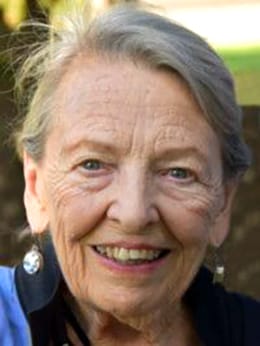 CAIRNS, Beverley Joan (née Woolmer) post image