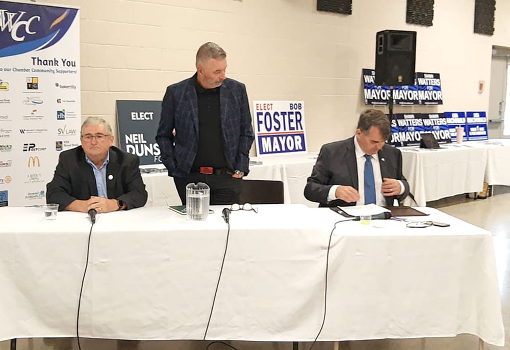 Chamber of Commerce hosts meet-the-candidate event in Elora post image