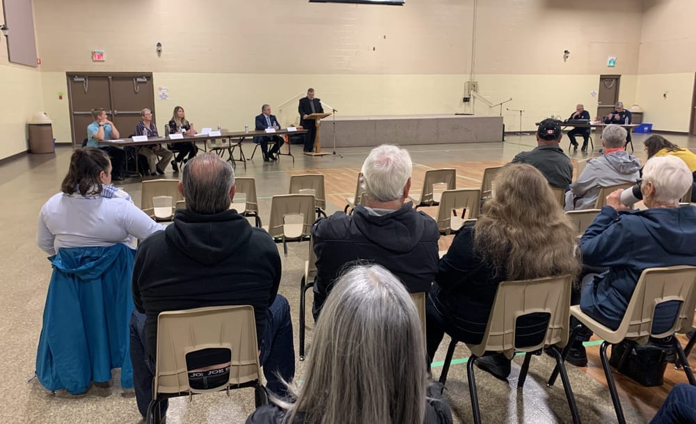 All-candidates meeting in Arthur covers small-town issues, societal challenges post image