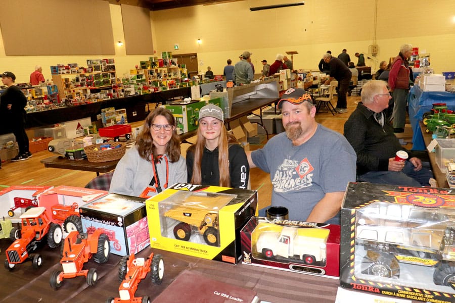 Toy Show held in Arthur post image