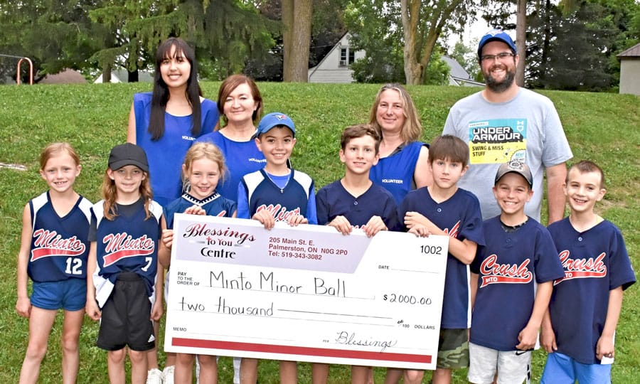 Minto Minor Ball U9 team receives $2000 donation post image