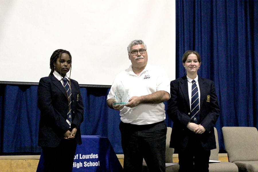 Our Lady of Lourdes teacher receives National Leadership Award post image