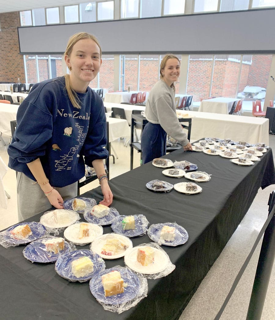Norwell business leadership students relaunch school’s community dinner post image