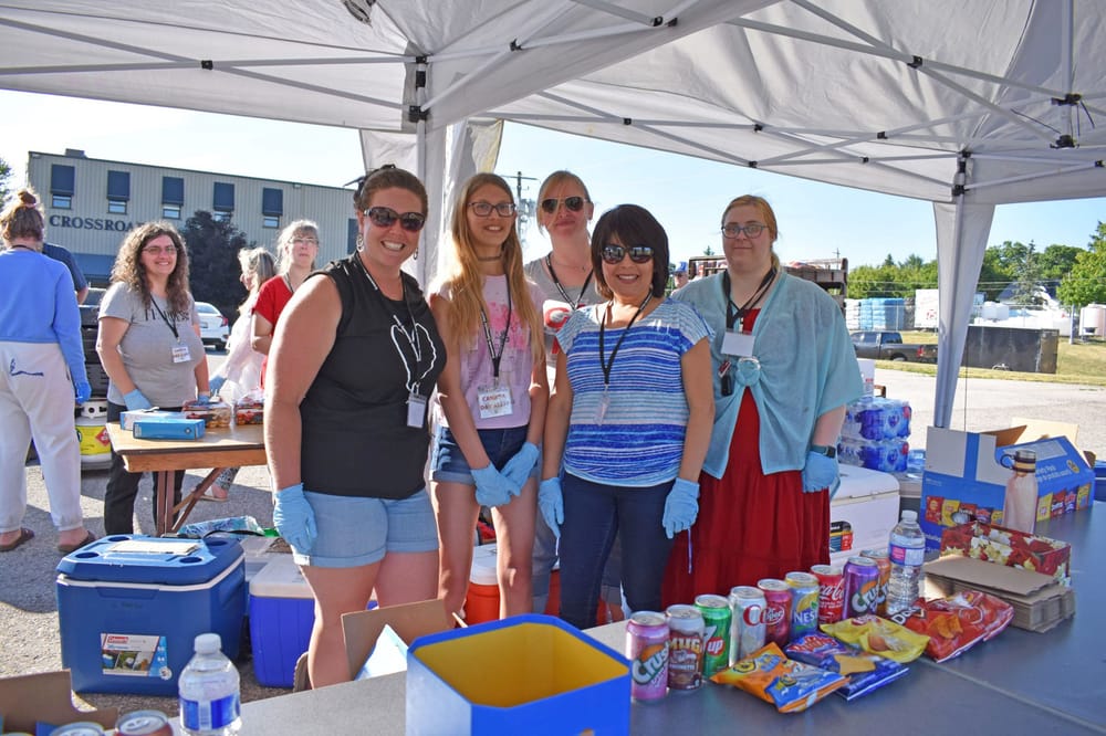 Minto celebrates Canada in Harriston, Clifford post image