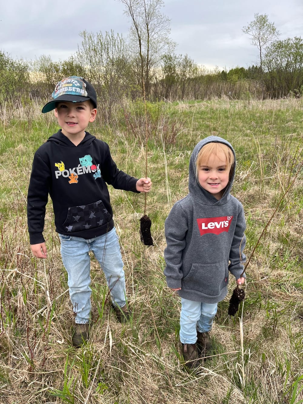 Clifford community plants over 1,000 trees post image