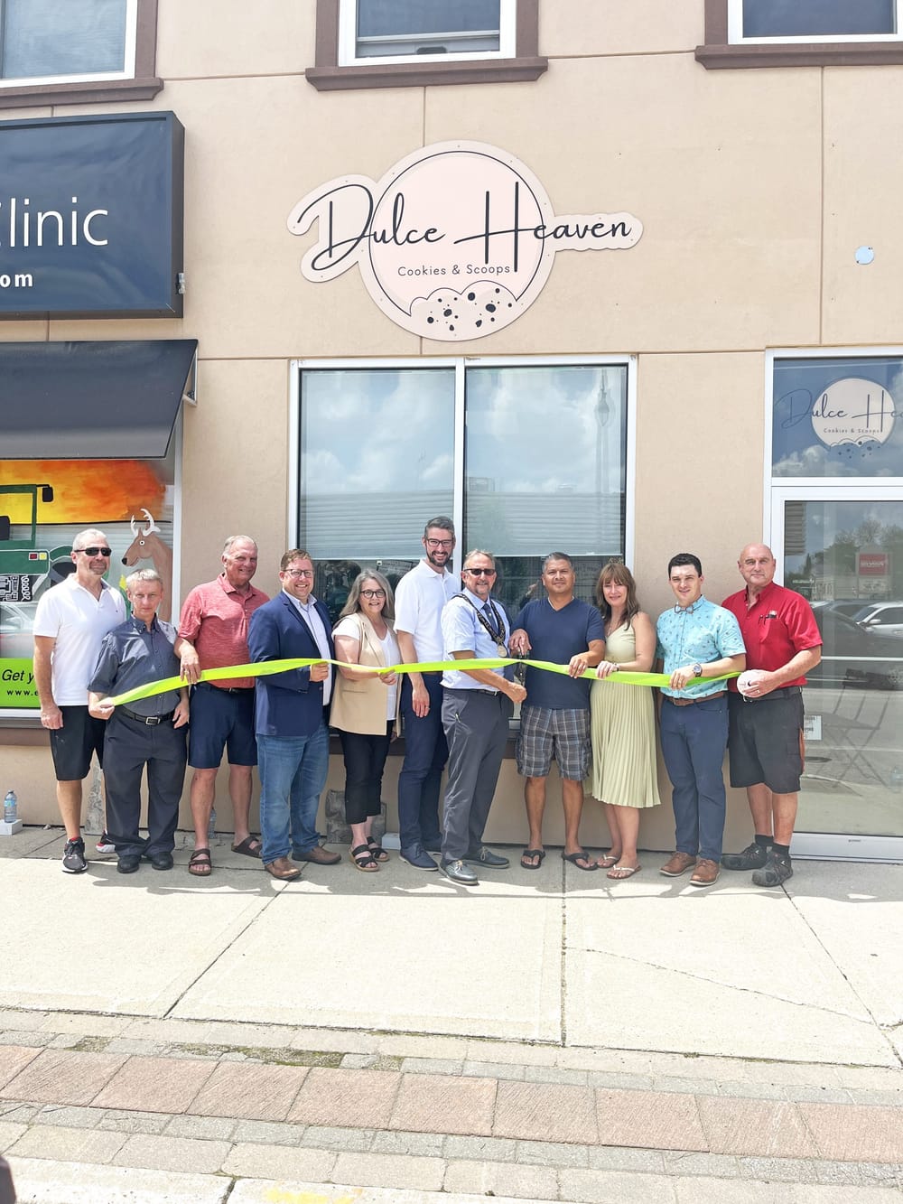 Ribbon cutting at Dulce Heaven Cookies and Scoops post image