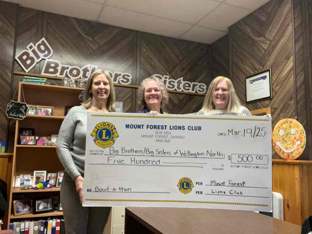Mount Forest Lions Club donates bowl-a-thon proceeds to BBBSWN post image