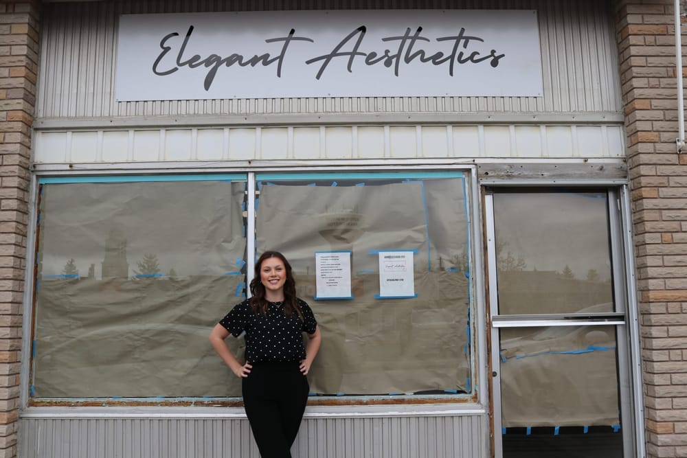Two new Palmerston businesses receive signage grants post image