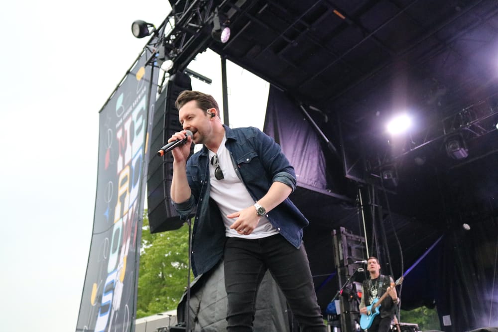 Thousands of country fans flood Meadows Music Festival post image