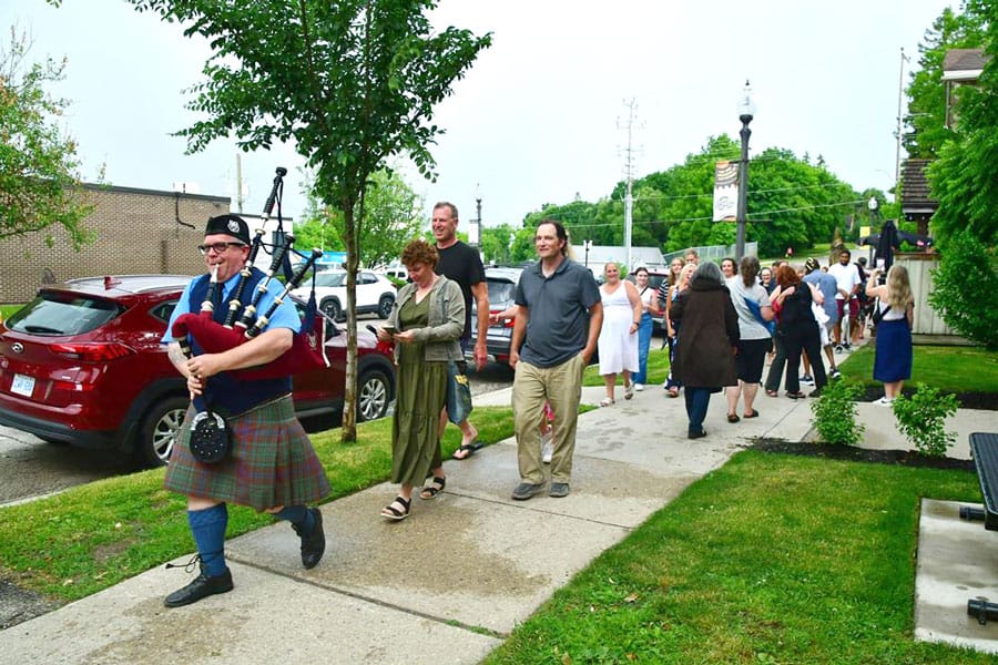 Senstional Elora presents 2025 Fabulous Fergus Pub Night post image