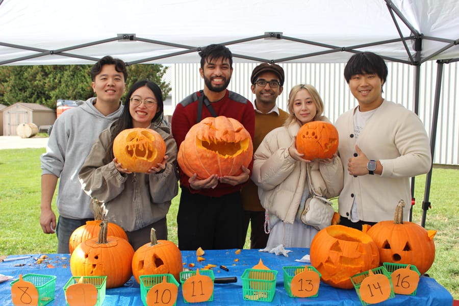 Sensational Elora brings Pumpkin Day to museum post image