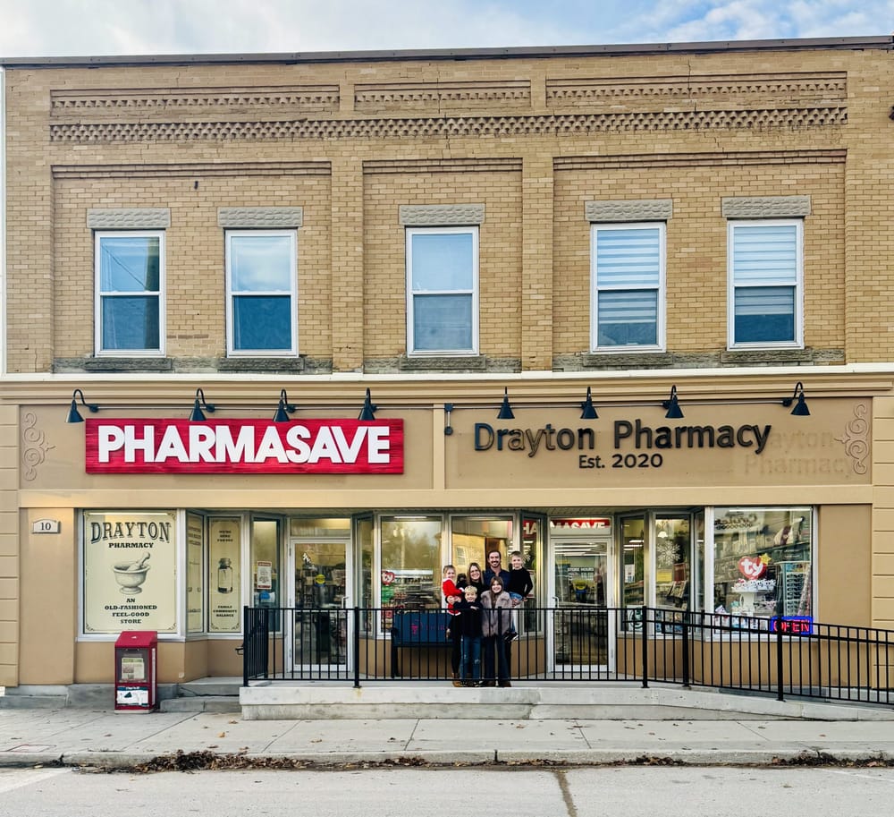 Drayton Pharmacy celebrates five years in business post image