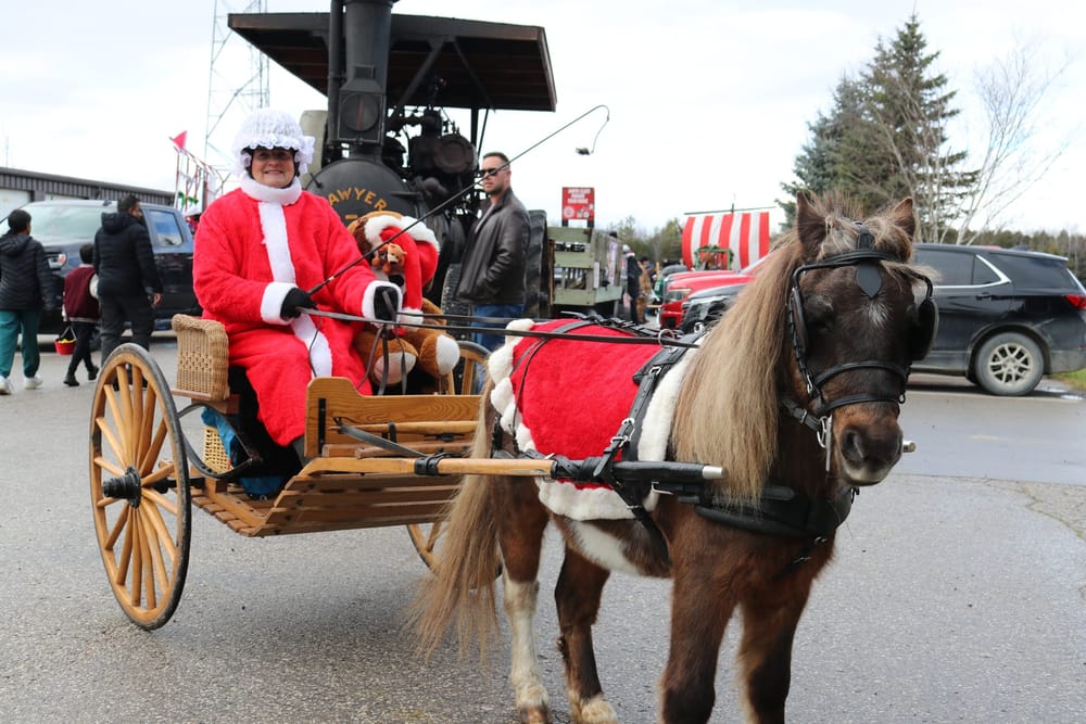 Puslinch kicks off parade season Nov. 23 post image
