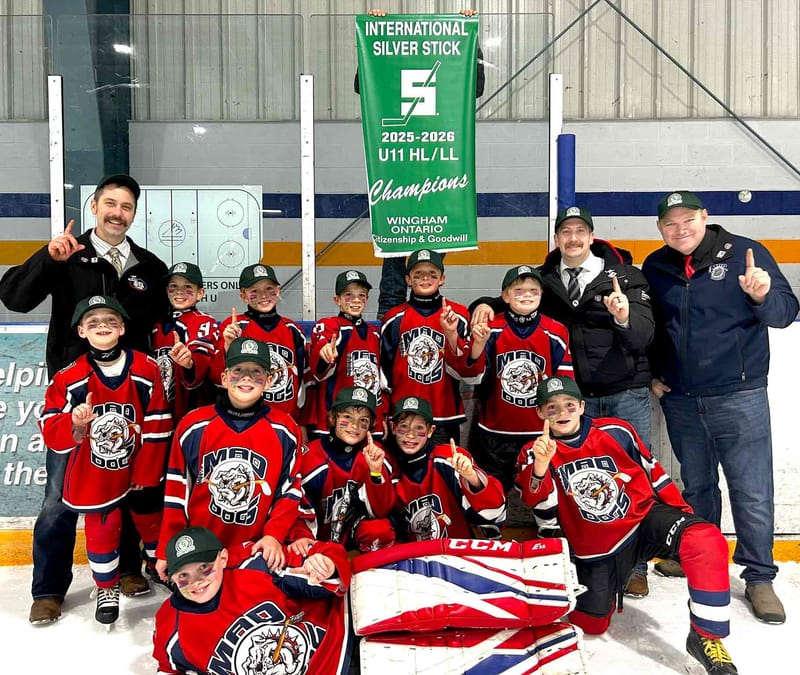 Minto Minor Hockey’s U11 Mad Dogs place first at Regional Silver Stick Tournament post image