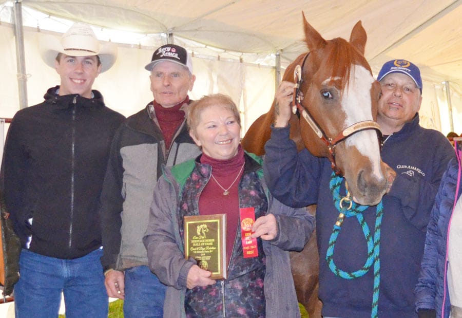 Quarter horse racers receive lifetime award