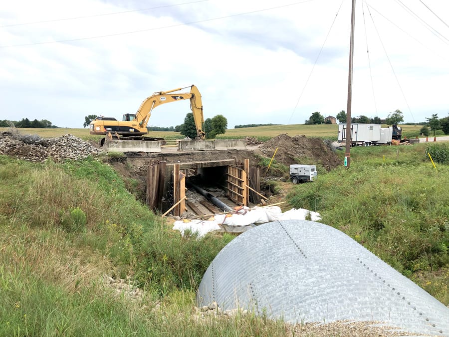 Construction continues on Wellington Road 5 in Minto
