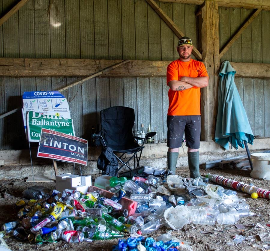 Local man collects trash to help clean up parks, ditches
