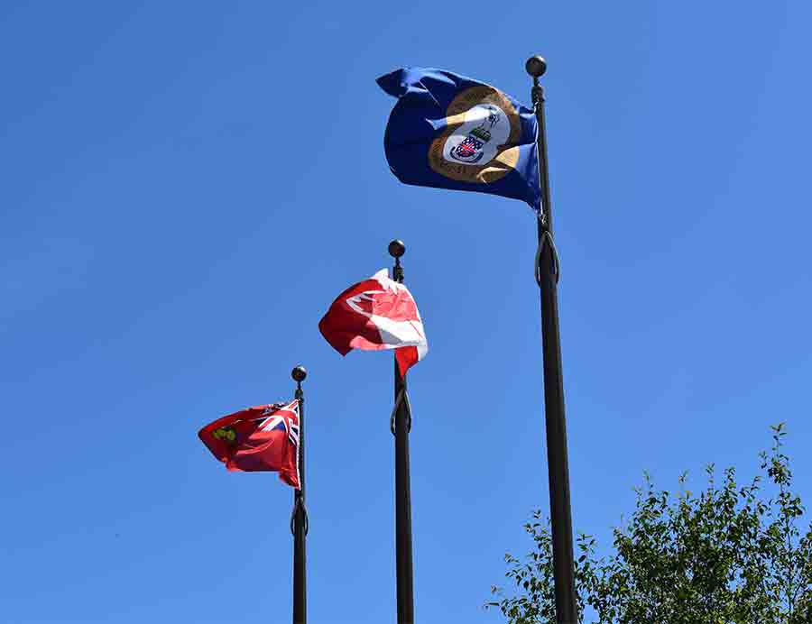 Who’s running in the municipal election?