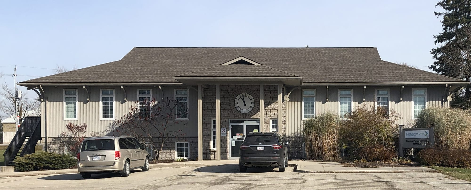 Minto council urges Community Living to reconsider plan to end day programs