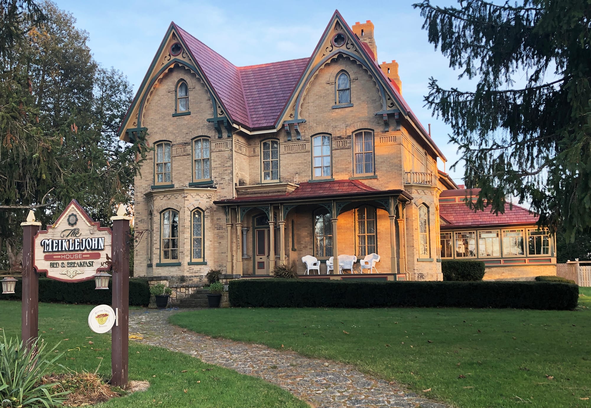 Council recommends allowing severance on Meiklejohn House property