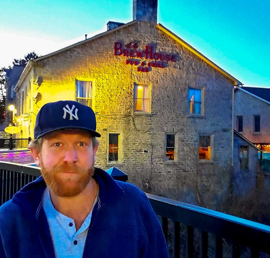 Brew House offering free meals on Christmas Eve