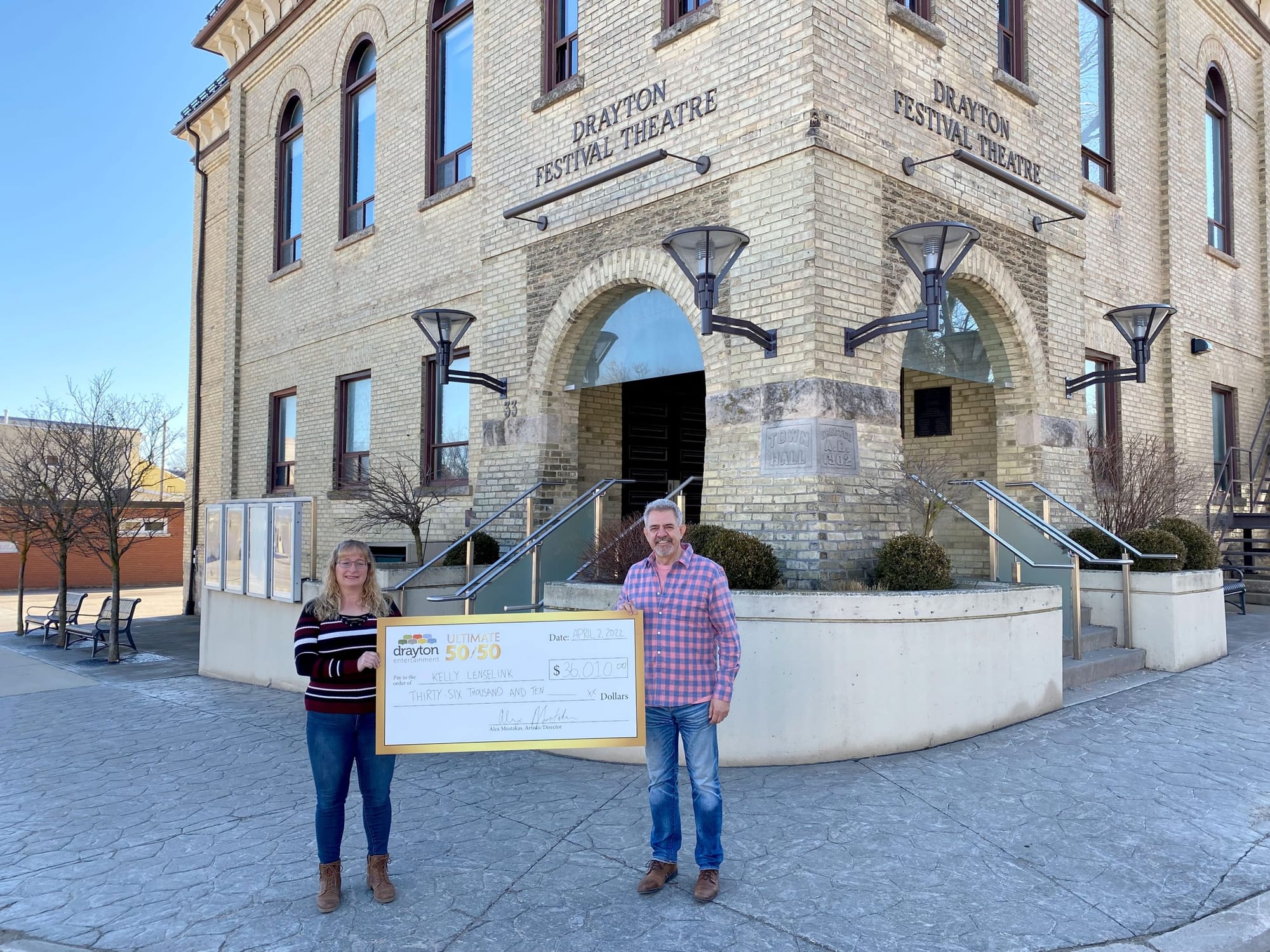 Minto resident wins $36,000 in Drayton Entertainment’s March Ultimate 50/50 Draw