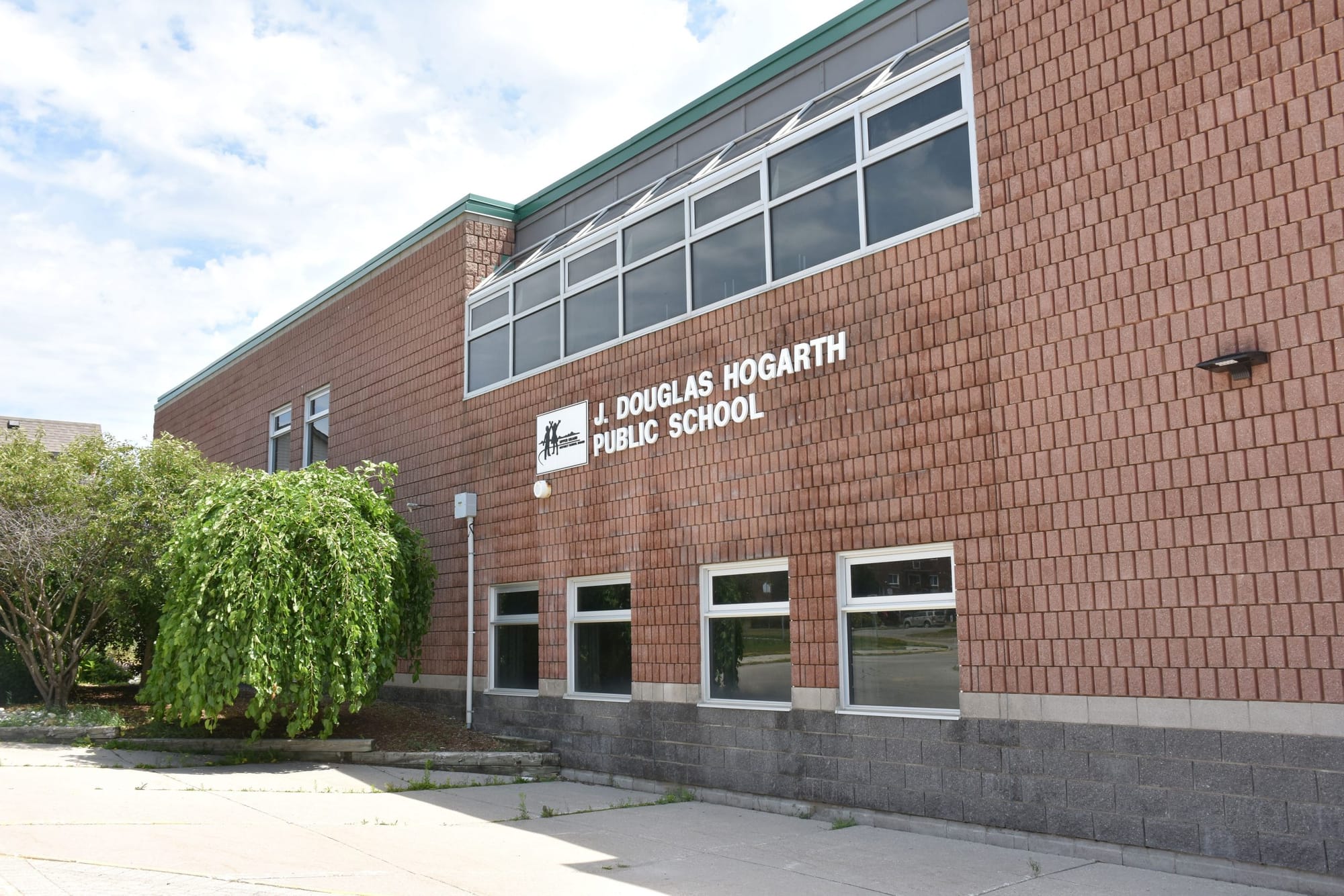 ‘Take what you need, leave what you can:’ students build community pantry