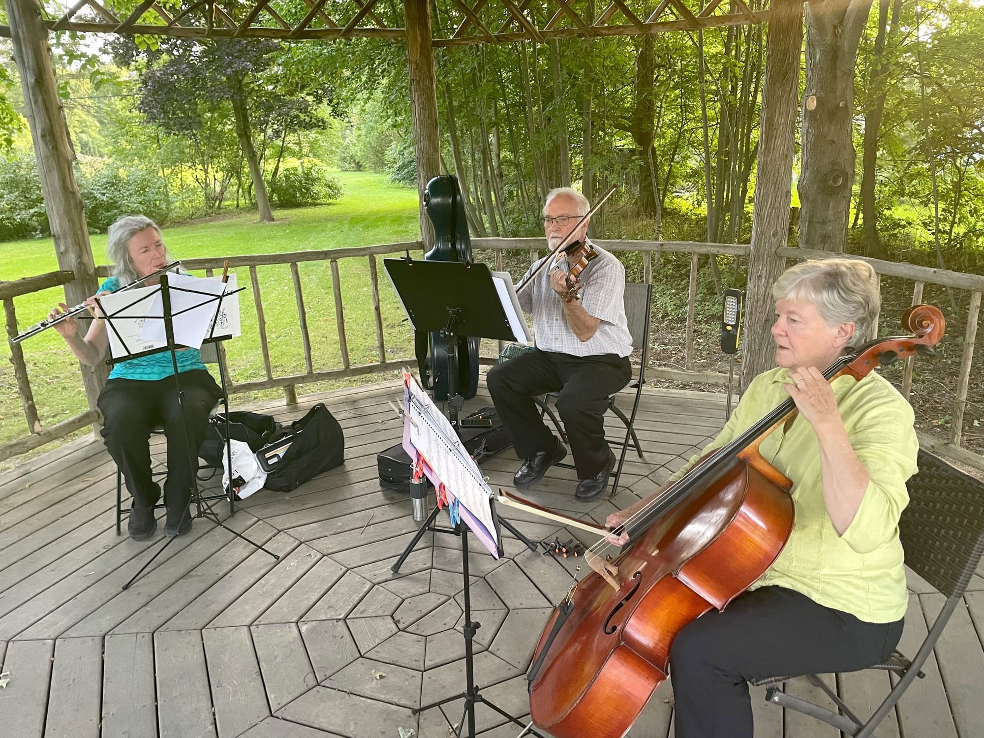 Music in the Park free concert collected donations for Ukraine Humanitarian Crisis Appeal