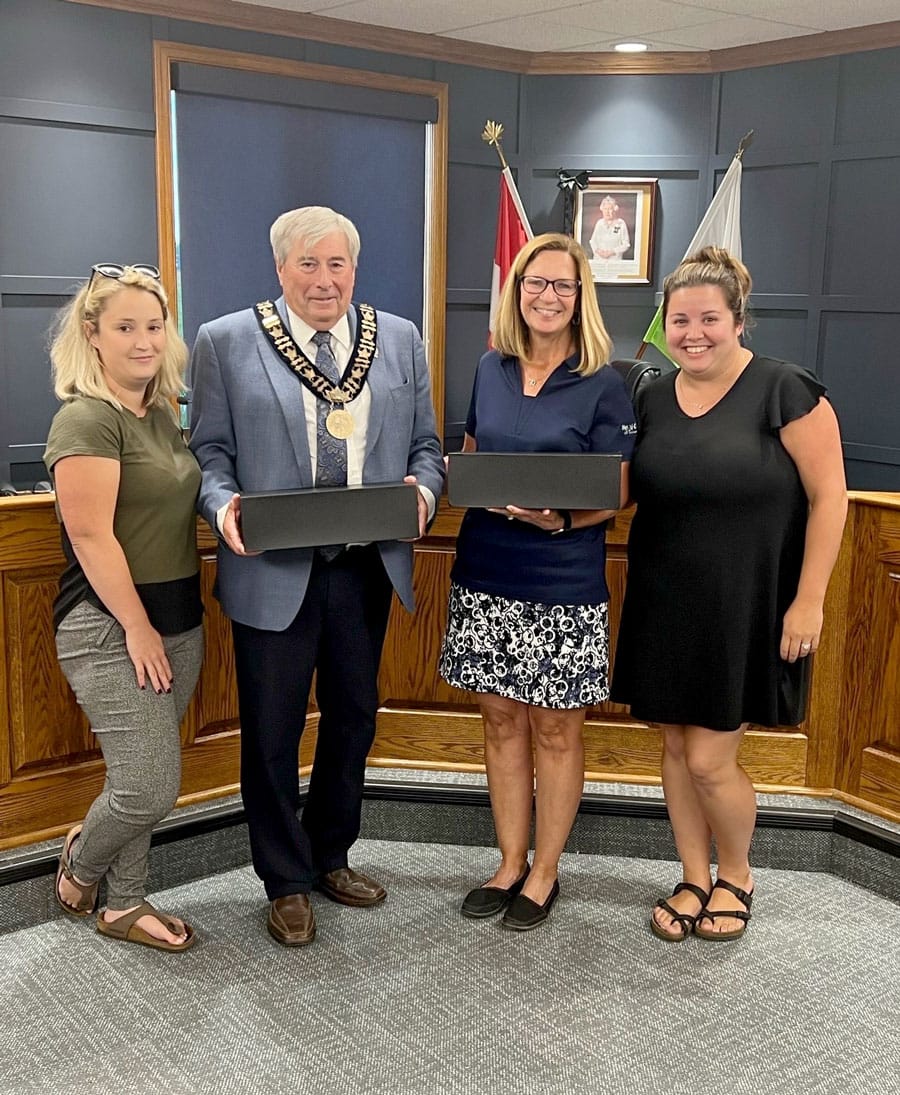 Minto Mayor’s Charity Golf Tournament raises $14,000 for local groups