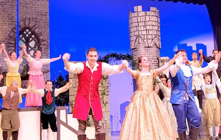 Cancellation of Norwell's Grade 9 performing arts class draws opposition