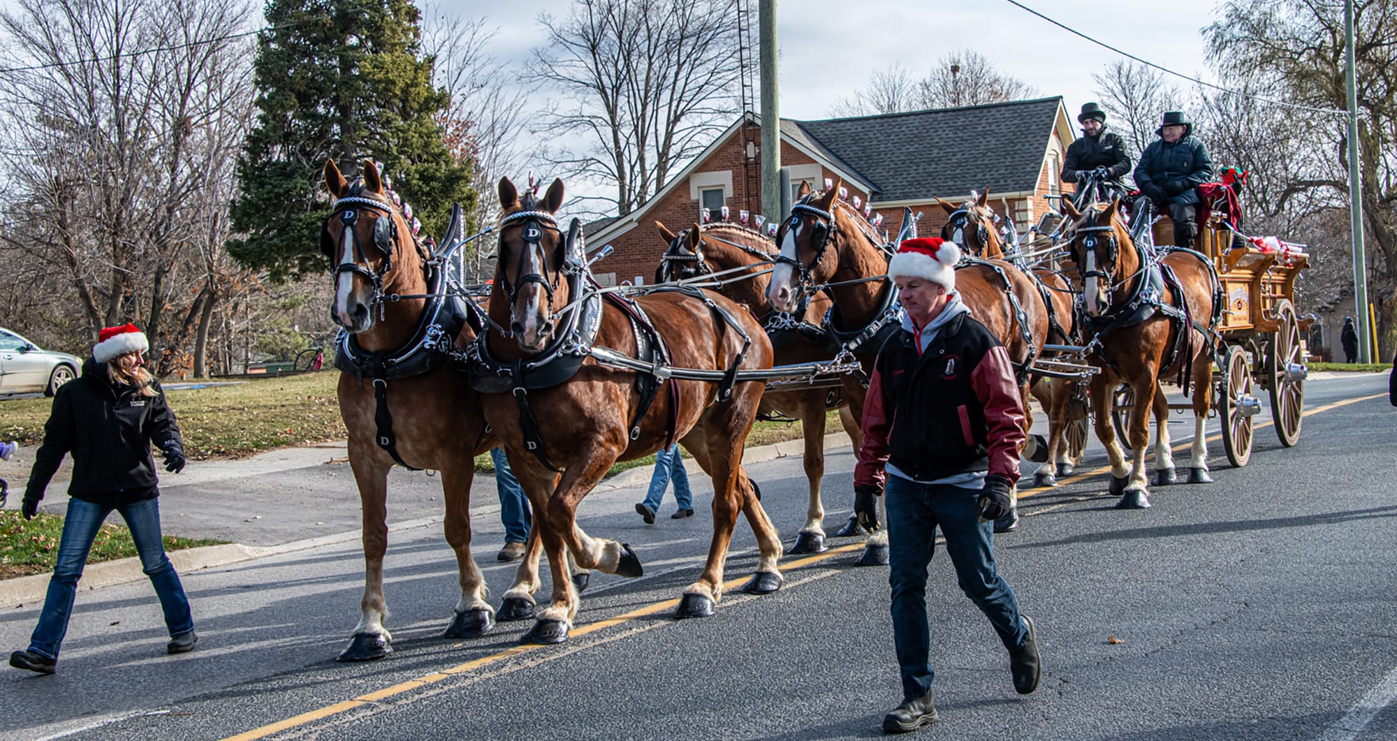 Lions Club hosts annual Santa Claus Parade