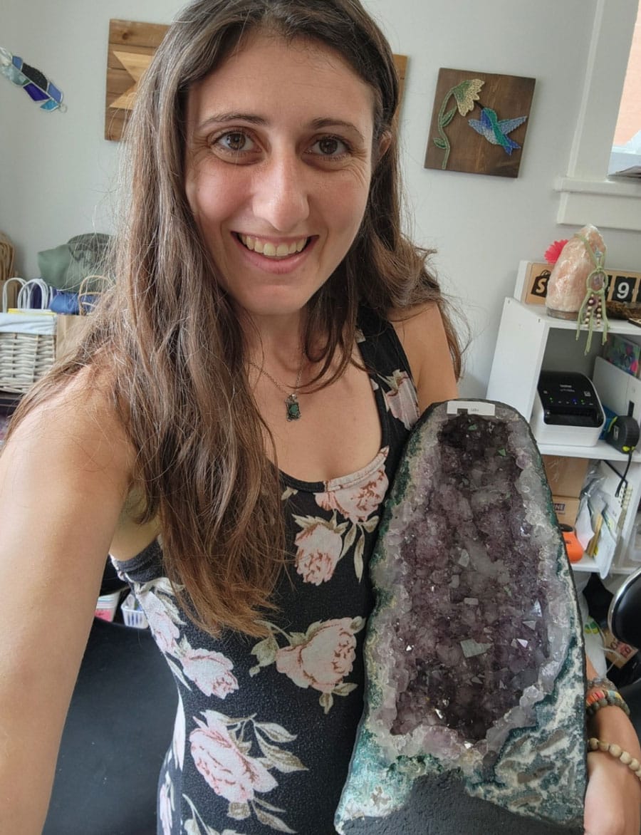 Break-in, theft at Mount Forest crystal store