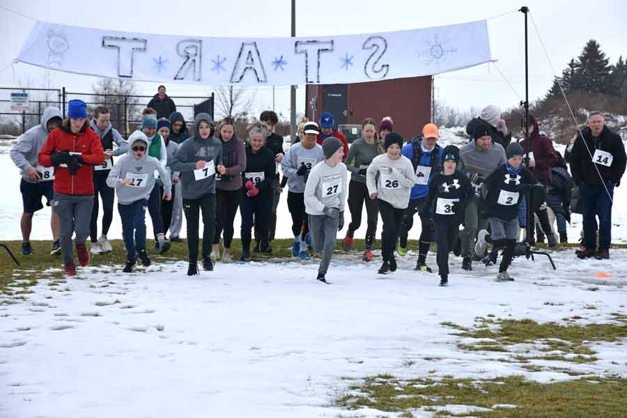 Polar bear run raises funds for local church